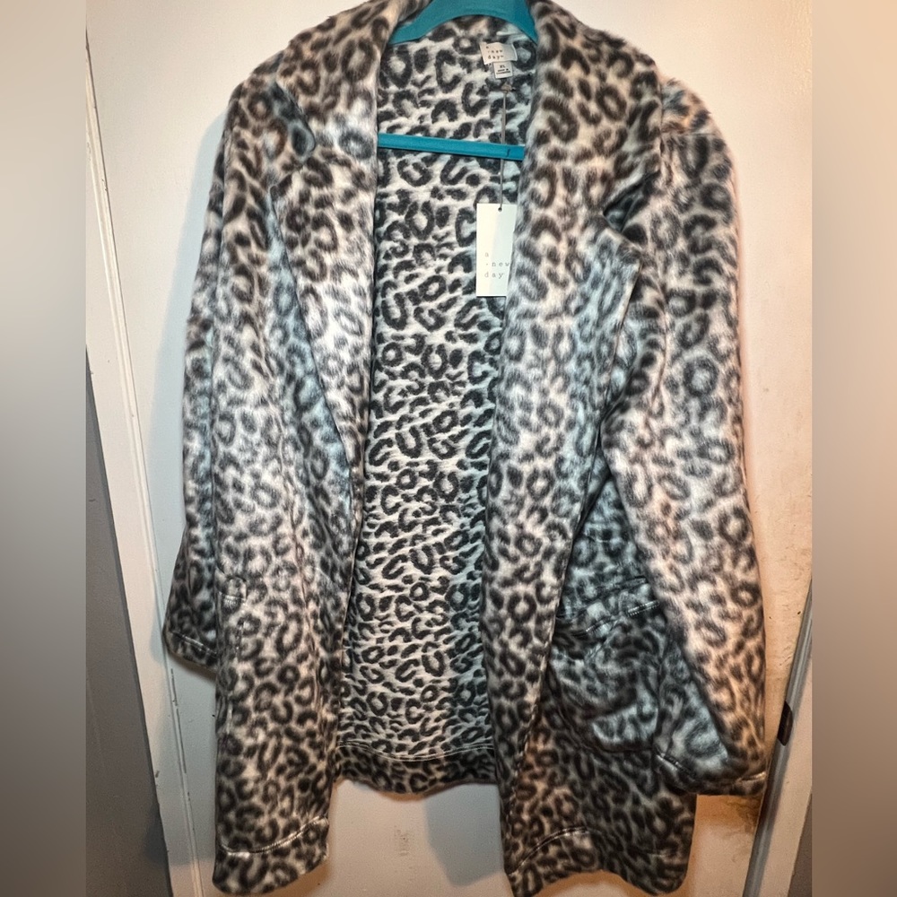 Leopard coat